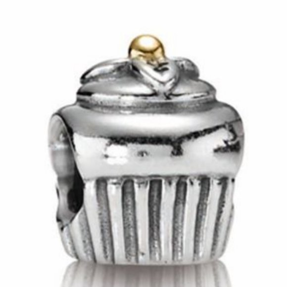 Pandora Cupcake Charm - Picture 1 of 2